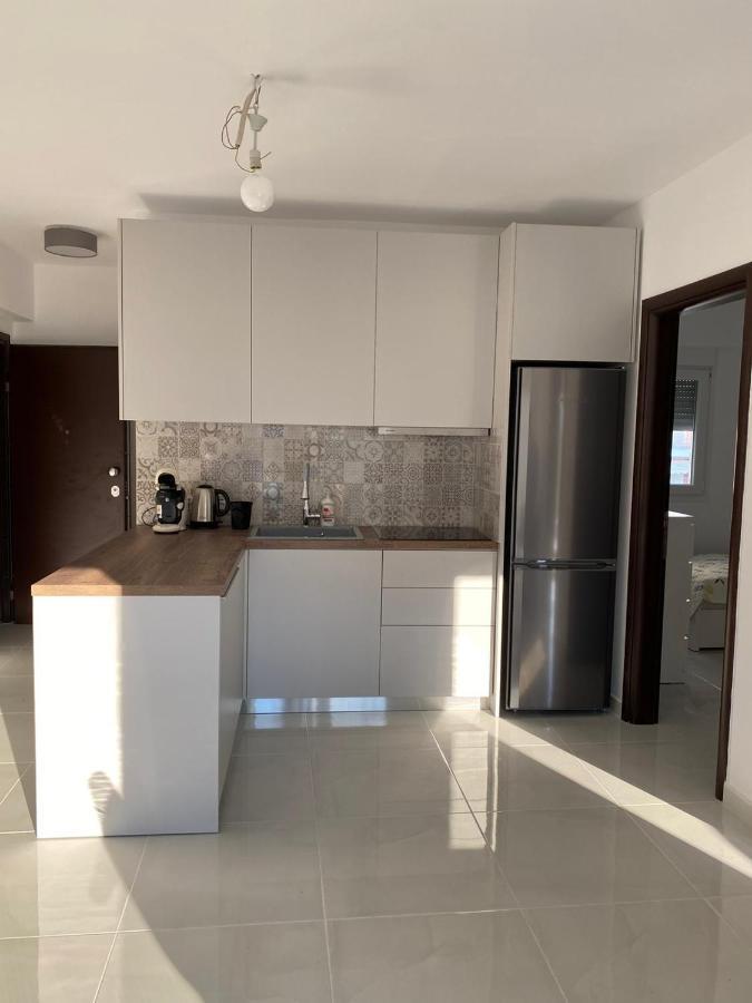 Appartement In Kallikratia Nea Kallikrateia ภายนอก รูปภาพ